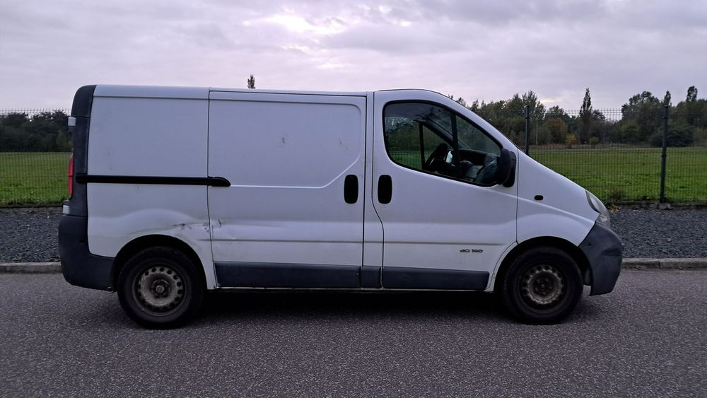 Renault Trafic L1H1 2.5Dci 146KM 2005r Fra Vat 23% 946kg Ładowność