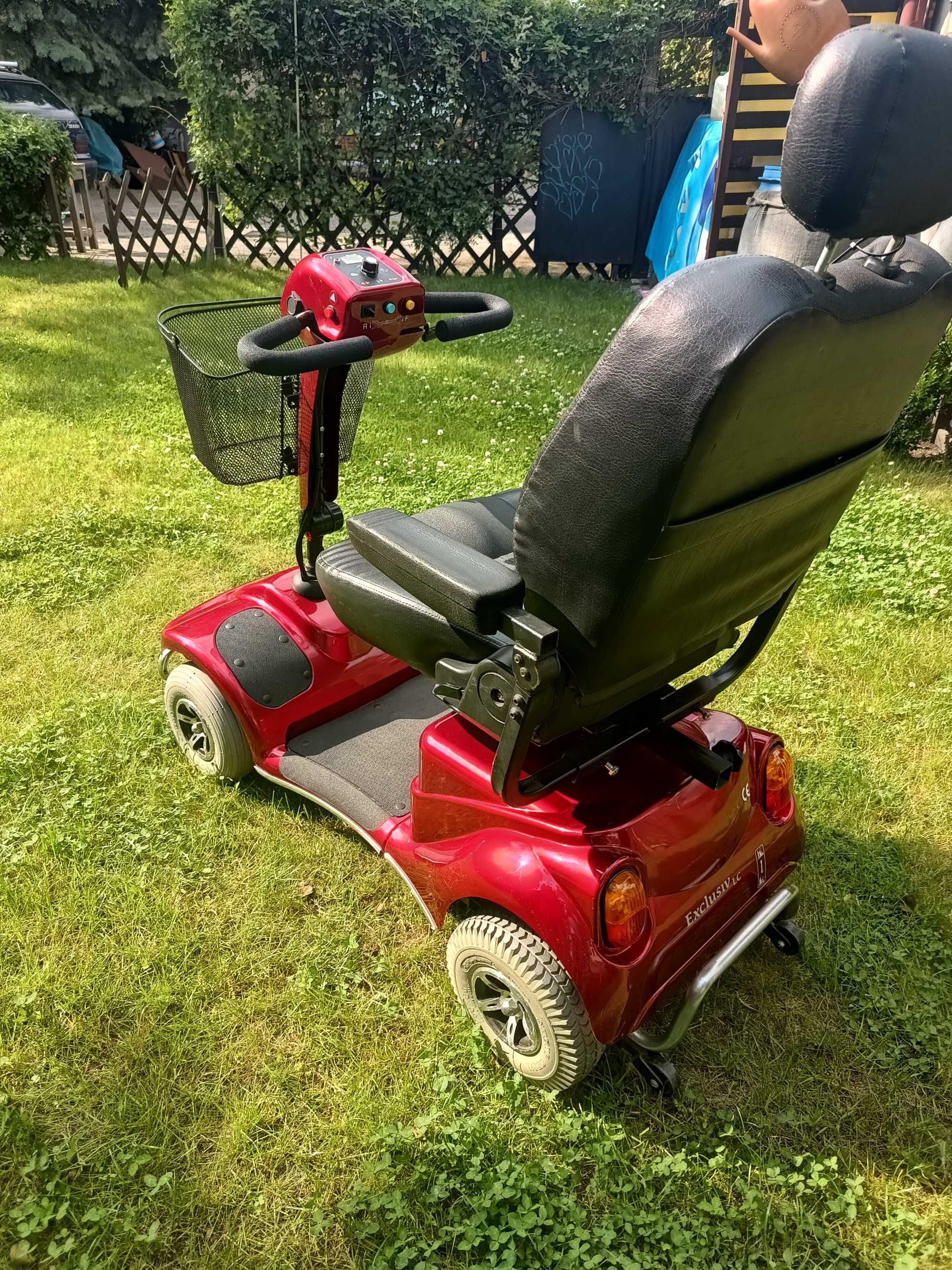 Sprzedam inwalidzki wózek elektryczny 100 % sprawny !!!
