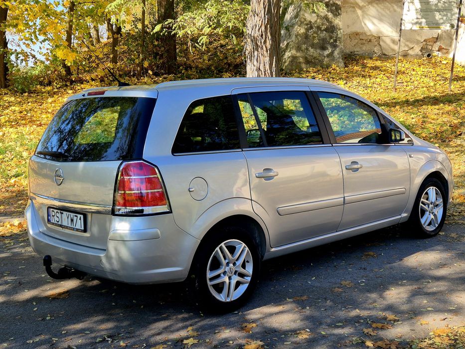 Opel zafira 1.8 B+lpg/2007r/7-miejsc/hak/Butla na 10 lat