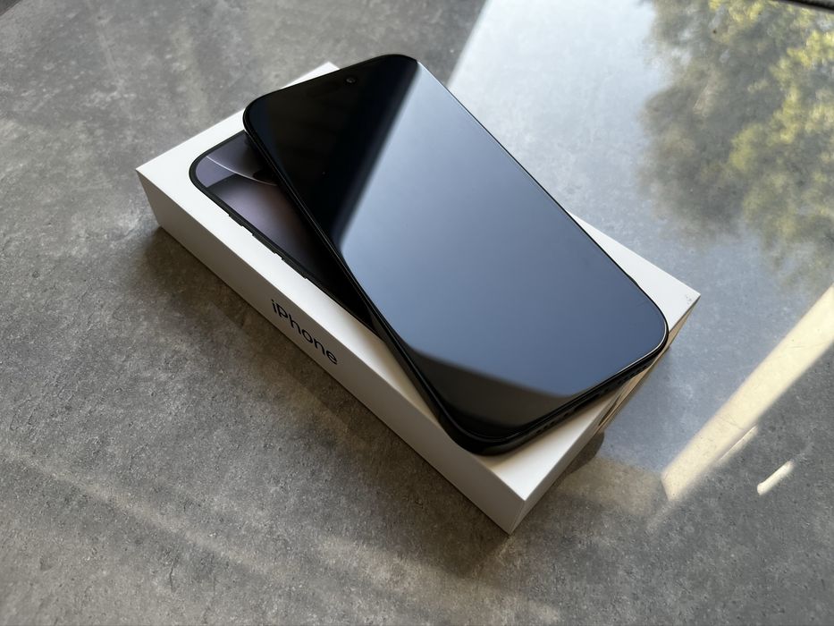 iPhone 16 Pro 256GB tytan czarny na gwarancji!