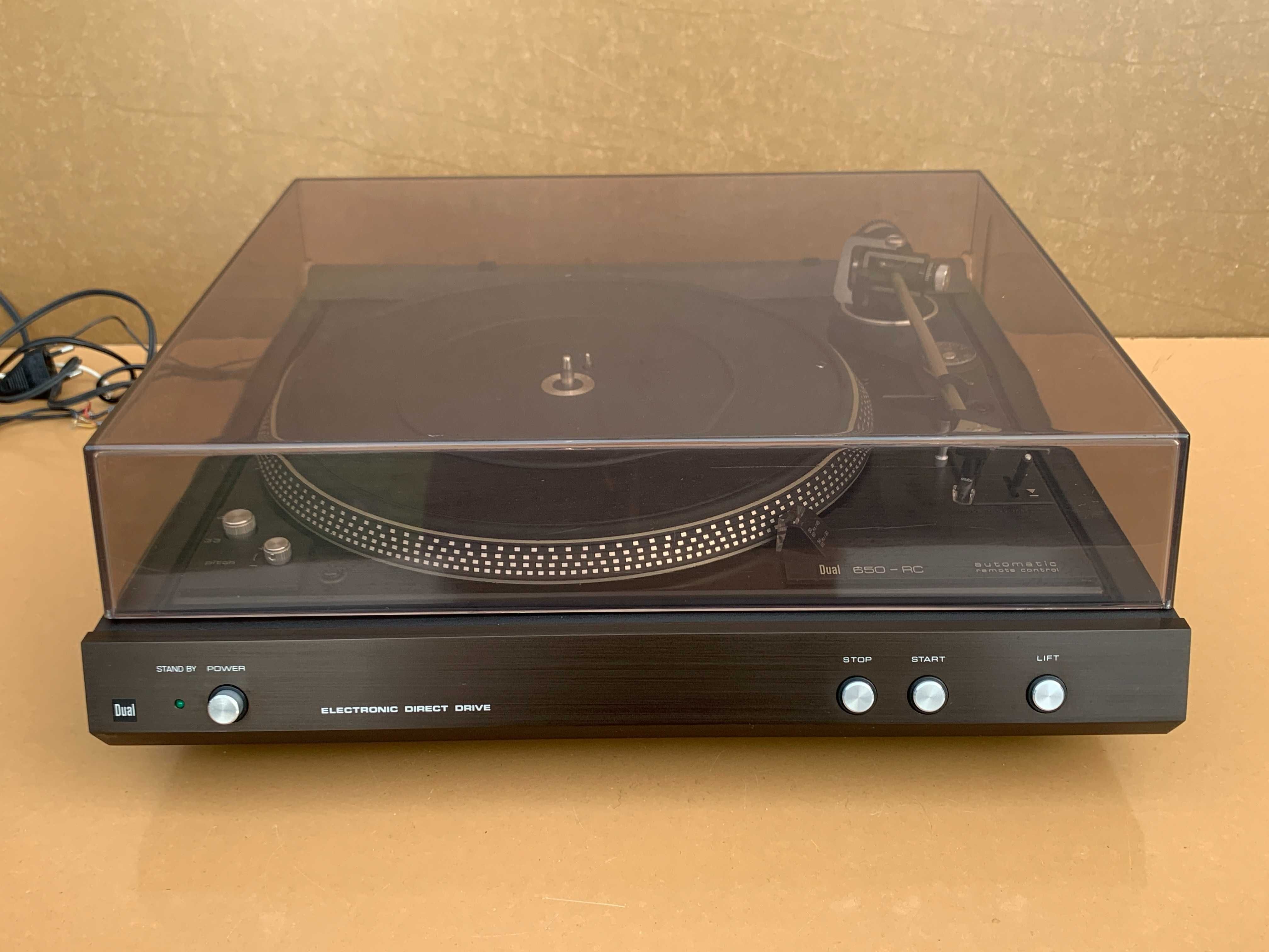 Gramofon DUAL 650RC automatic
