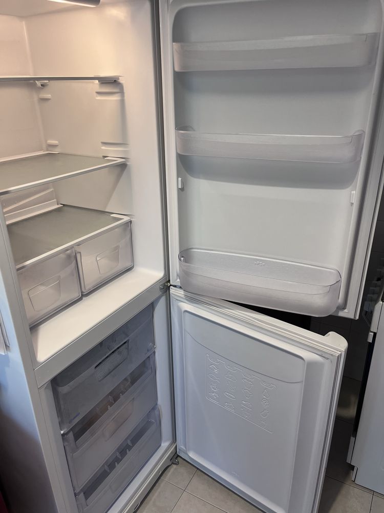 Frigorifico Combinado Indesit