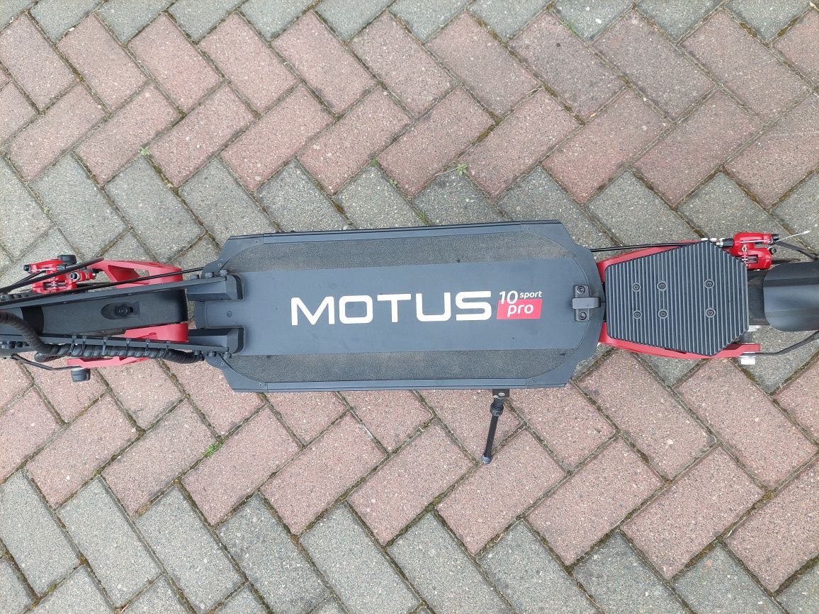 Hulajnoga elektryczna Motus Pro10 Sport 2021