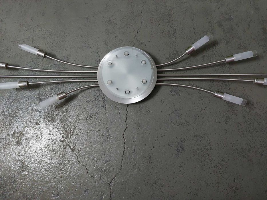 Lampa do salonu 3 pozycje świecenia.