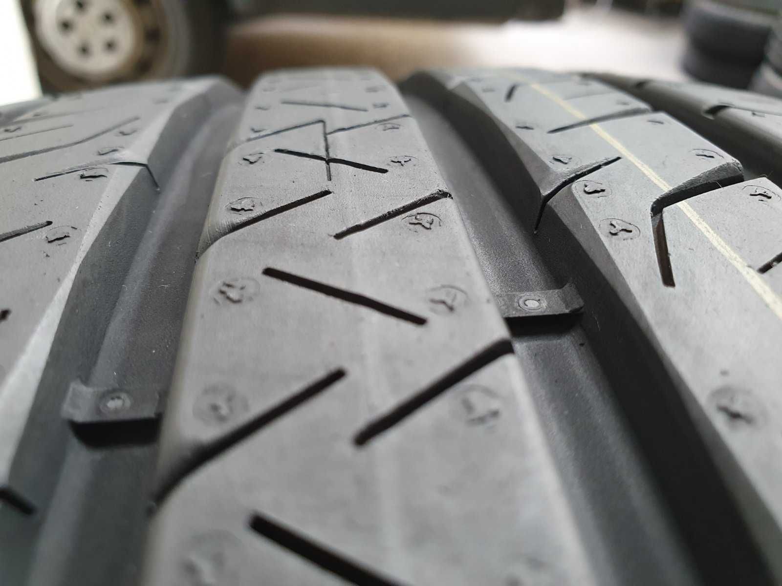 2x  Goodyear Efficientgrip Performance SUV 245/45r19 Nowe 2024r