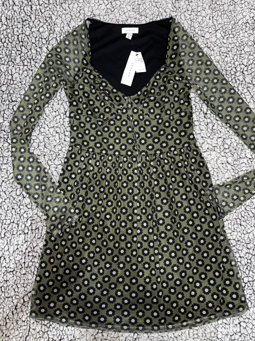 Красива сукня