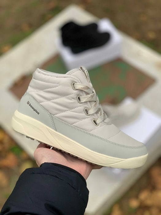 Жіночі теплі кросівки-дутики (36–41) зимние ботинки женские черные