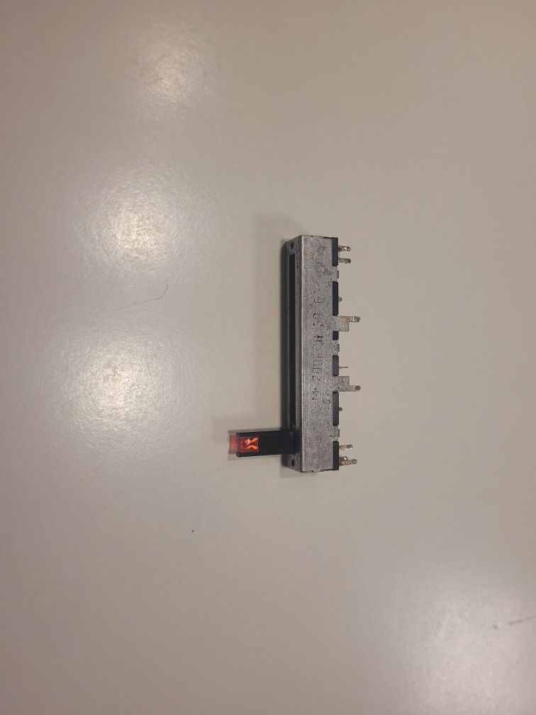 Potencjometr, potentioneter do korektora Technics SH-8055