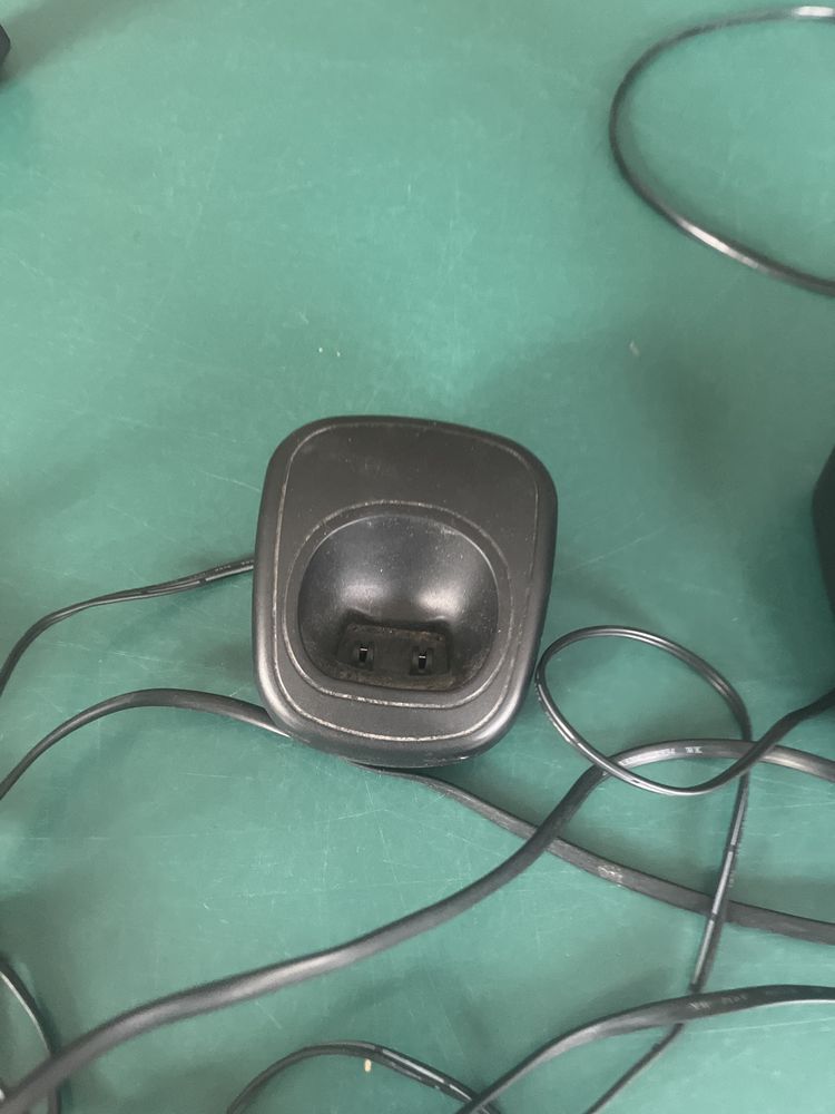 Zestaw aparatów telefonicznych, analogowych, Telefony stacjonarne