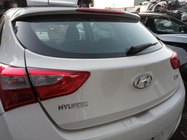 Porta / tampa da mala HYUNDAI i30 (GD)
