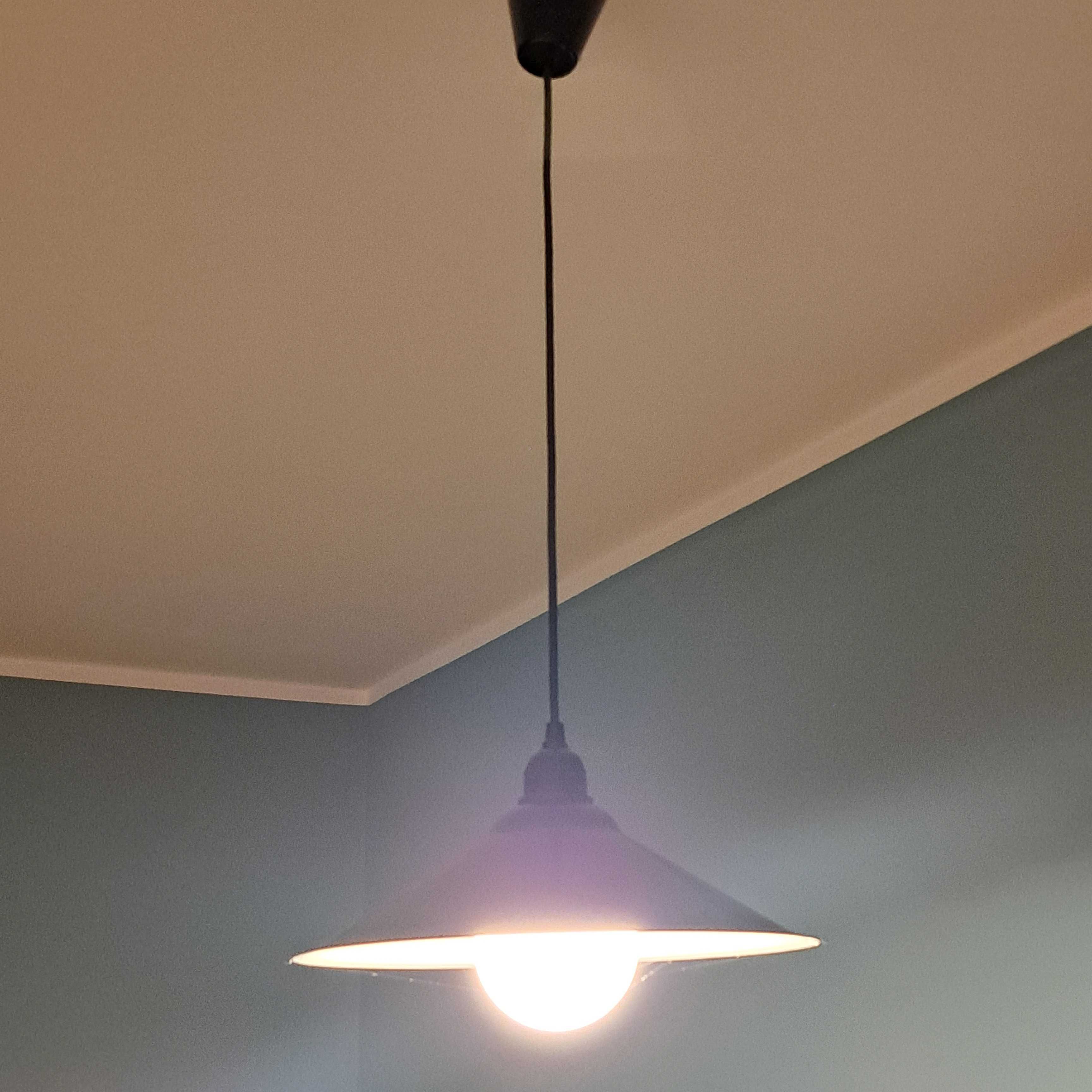 Lampy czarne wiszące IKEA