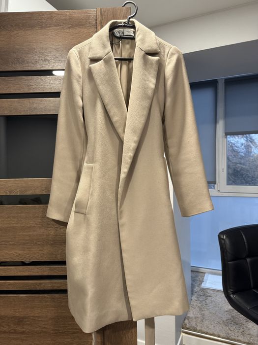 Пальто осіннє ZARA , розмір XS