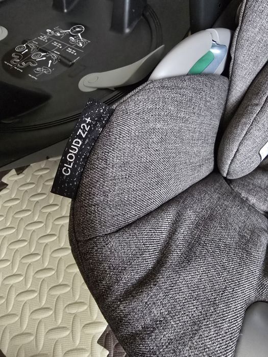 Cybex Cloud Z2 plus + baza Z2  Kolor Soho Grey