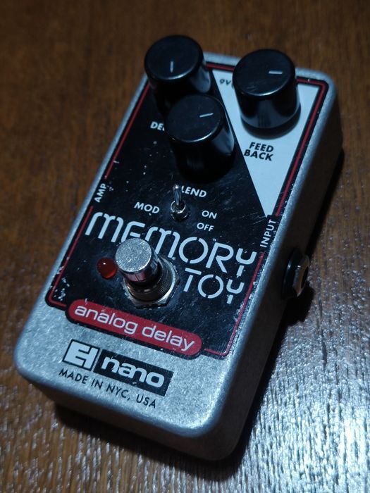 Delay Electro-harmonix memory toy