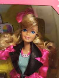 Коллекционная кукла Barbie Rewind 80s Edition Карьеристка