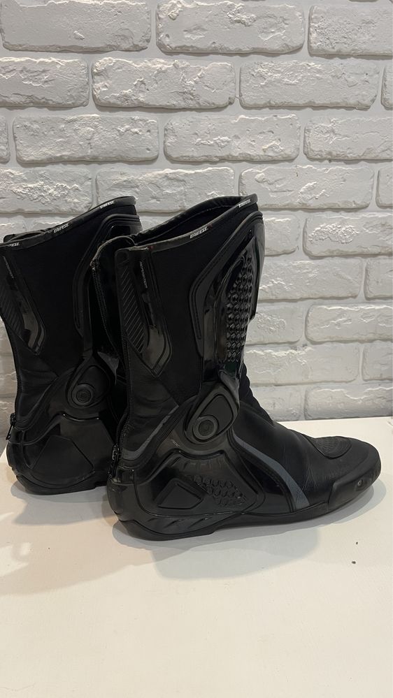 Мотоботы Dainese trq-race out 43 размер
