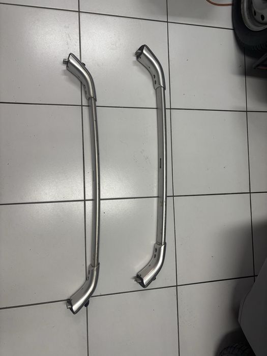 Barras de tejadilho originais ‘linea accessori’ Lancia Lybra