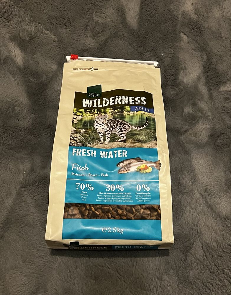 Real nature Wilderness fresh water ADULT