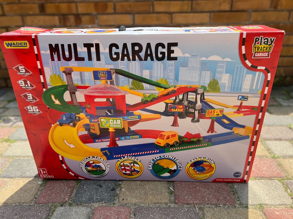 Multi parking Wader dla dziecki - garaż ze zjeżdżalnią