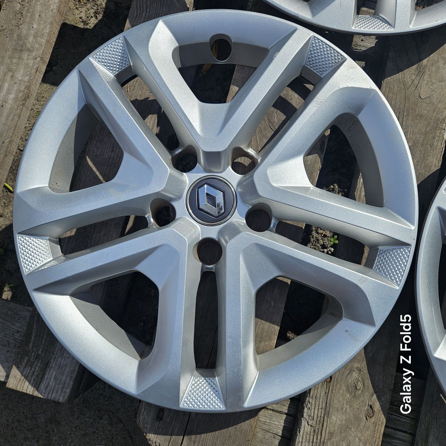 Kołpaki strukturalne 16 Renault Megane IV Megane III Fluence Kangoo