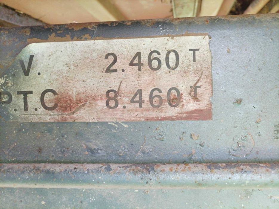 Rozrzutnik 6 ton