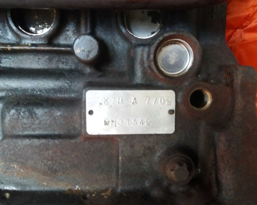 Двигатель мотор ГБЦ Головка Dacia Logan 1.4 1.6 K7J K4M Логан