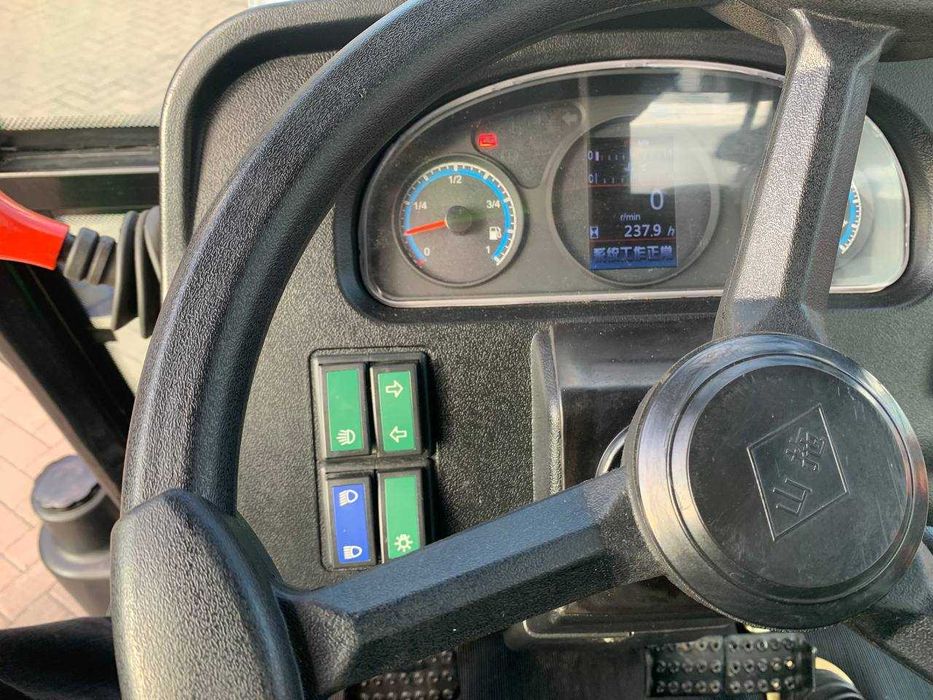 трактор KATA KE 454 з кондиціонером