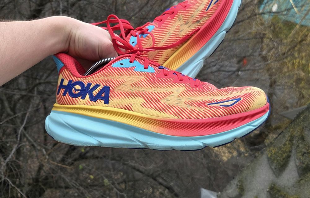 45.5р Hoka Clifton 9 чоловічі спортивні кросівки