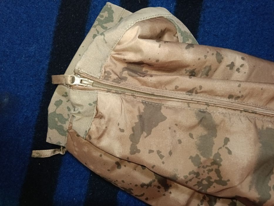 Продам зимові гарни штани, нові, піксель, з підтяжками 850гр