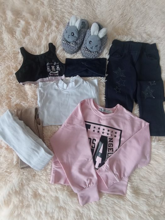 Одяг для дівчинки