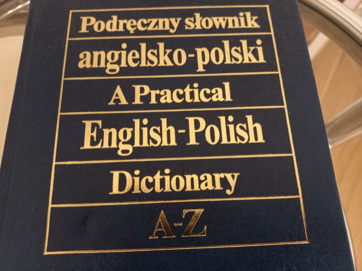 Słownik Angielsko - Polski English - Polish  Dictionary