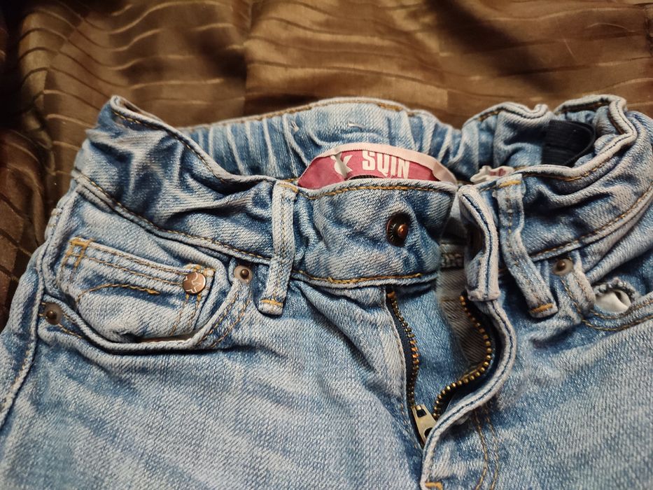 Spodnie dżinsowe na 122cm dla dziewczynki