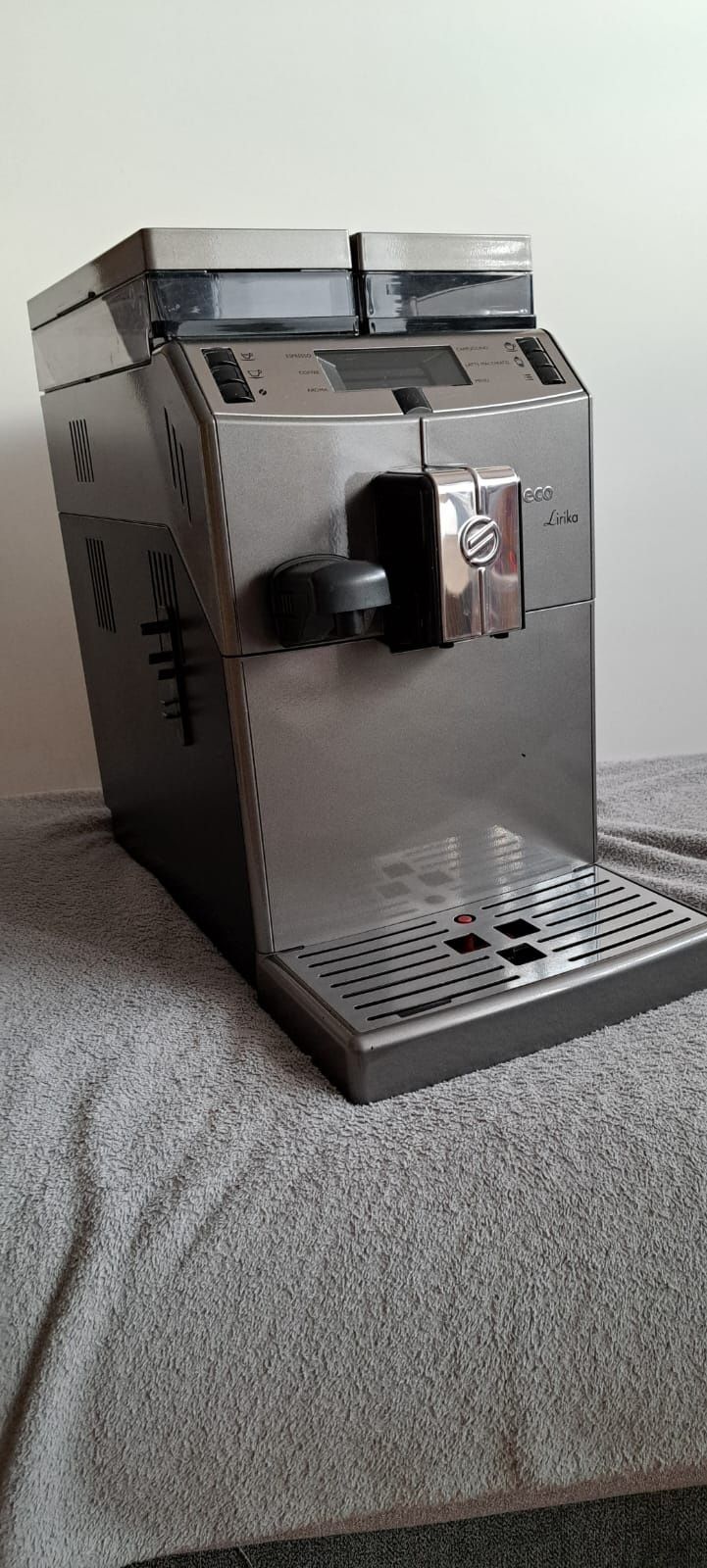 Ekspres ciśnieniowy Saeco Lirika One Touch Cappuccino