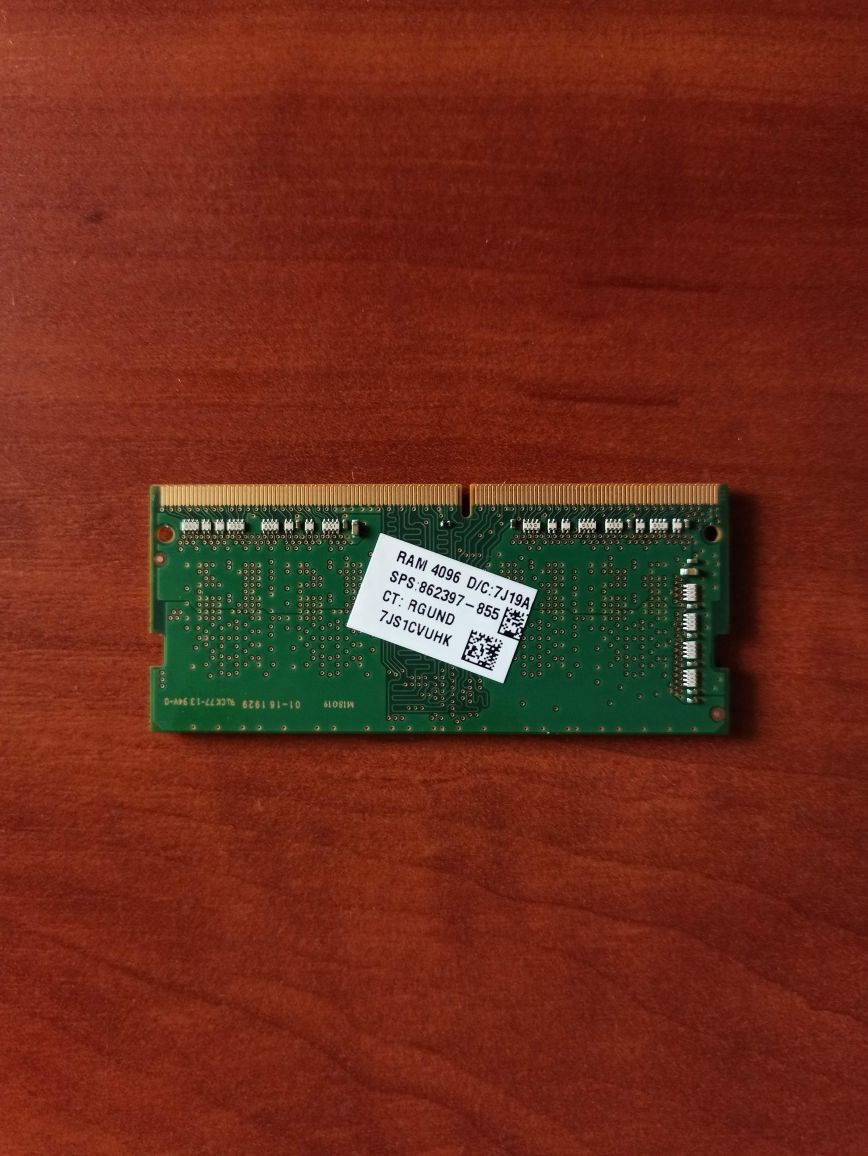 Память для ноутбука DDR4 4гБ