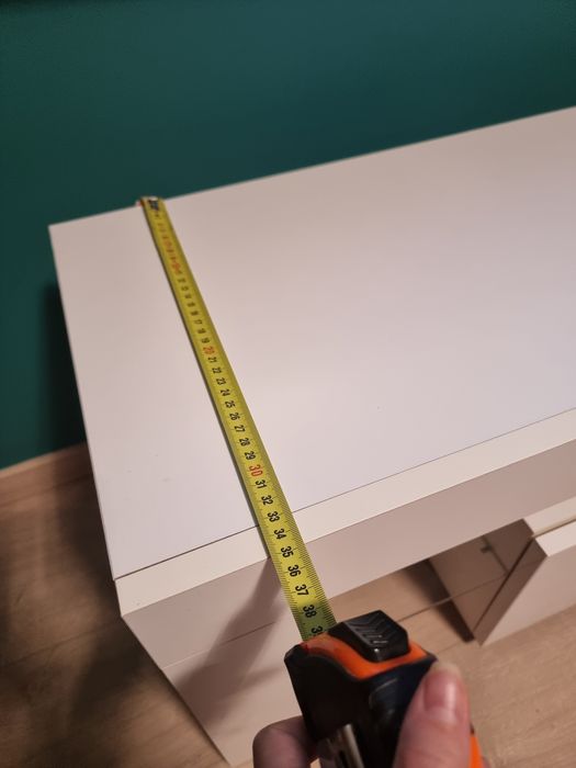 Szafka RTV biała, szklane półki