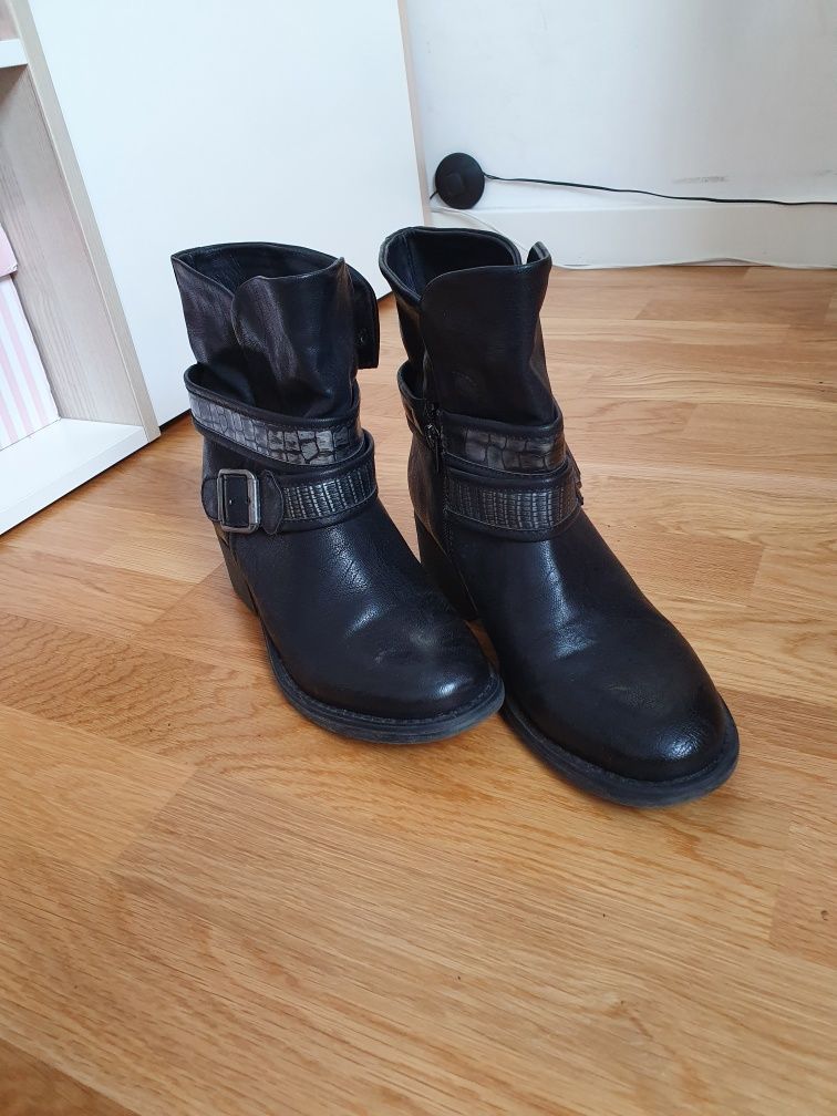 Buty botki  jesienne kowbojki j.nowe! R.39