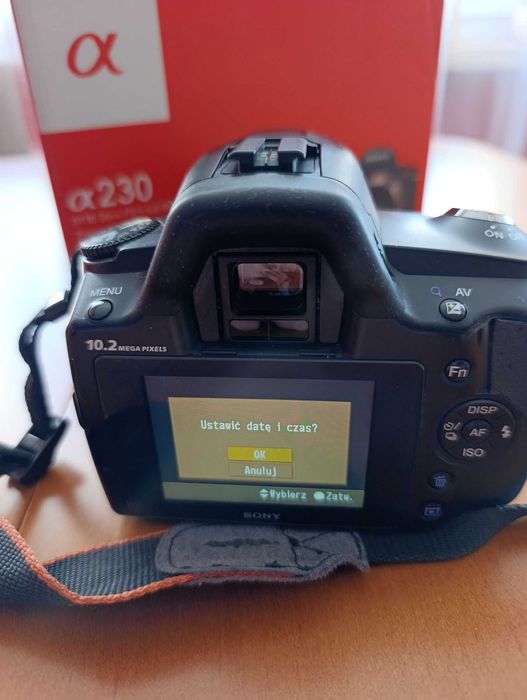 Aparat lustrzanka cyfrowa SONY A230 + obiektyw 18-55mm