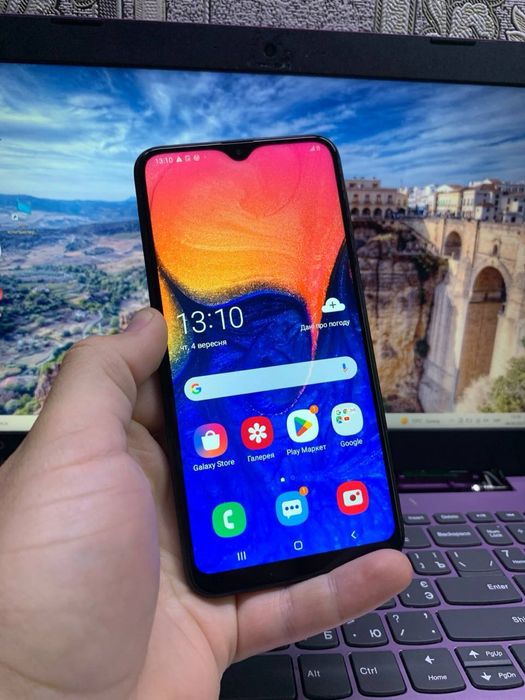Samsung a10 2/32gb