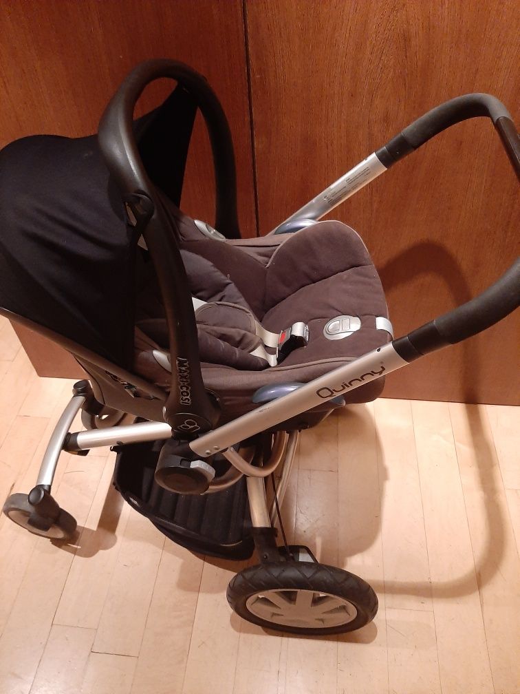 Ovo Maxi Cozy + Base Isofix BebeConfort