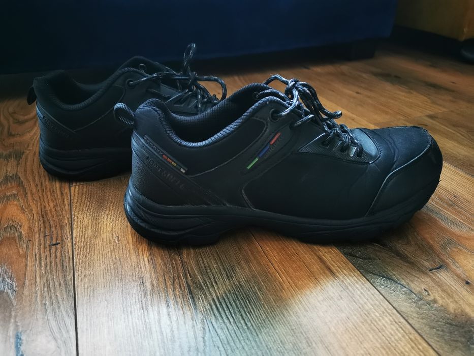 Buty softshell (w góry) 37