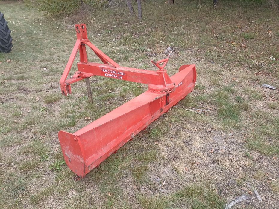 Pług,spych KUBOTA lemiesz