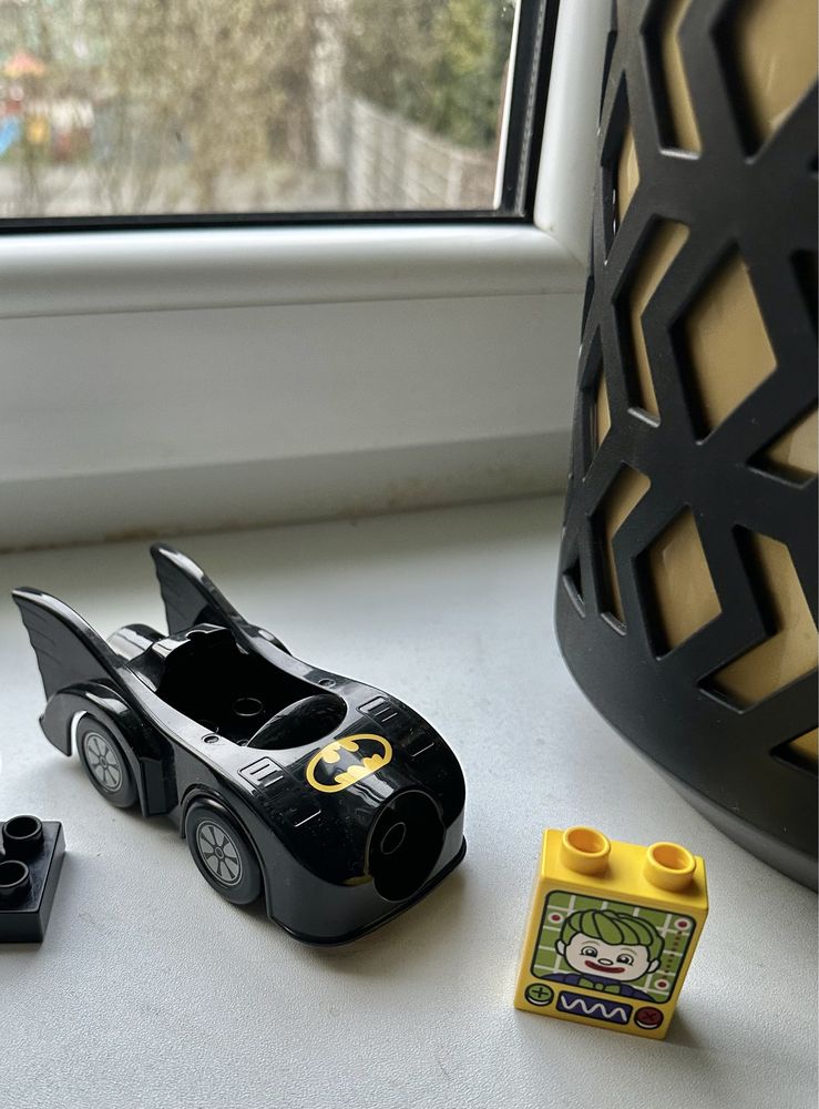 Klocki Lego duplo auto Batmana klocki tematyczne