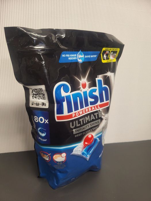 Kapsułki do zmywarki Finish Quantum Ultimate Infinity Shine.