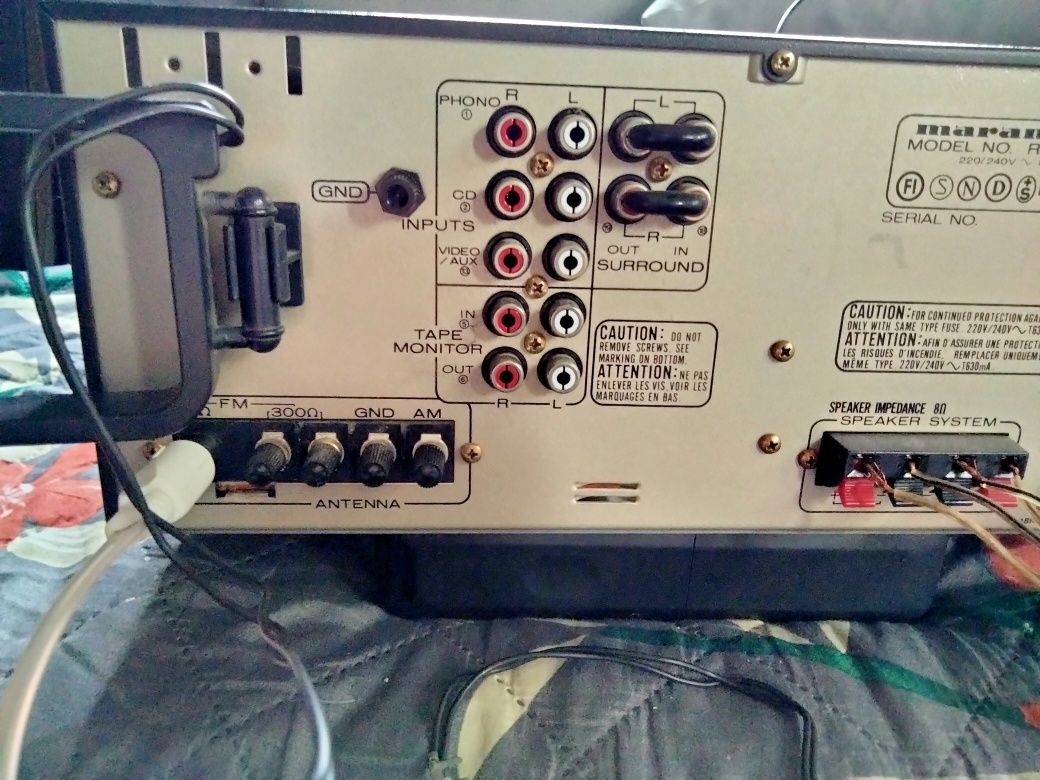 Marantz Model RX135L wzmacniacz , korektor i tuner w jednym module .