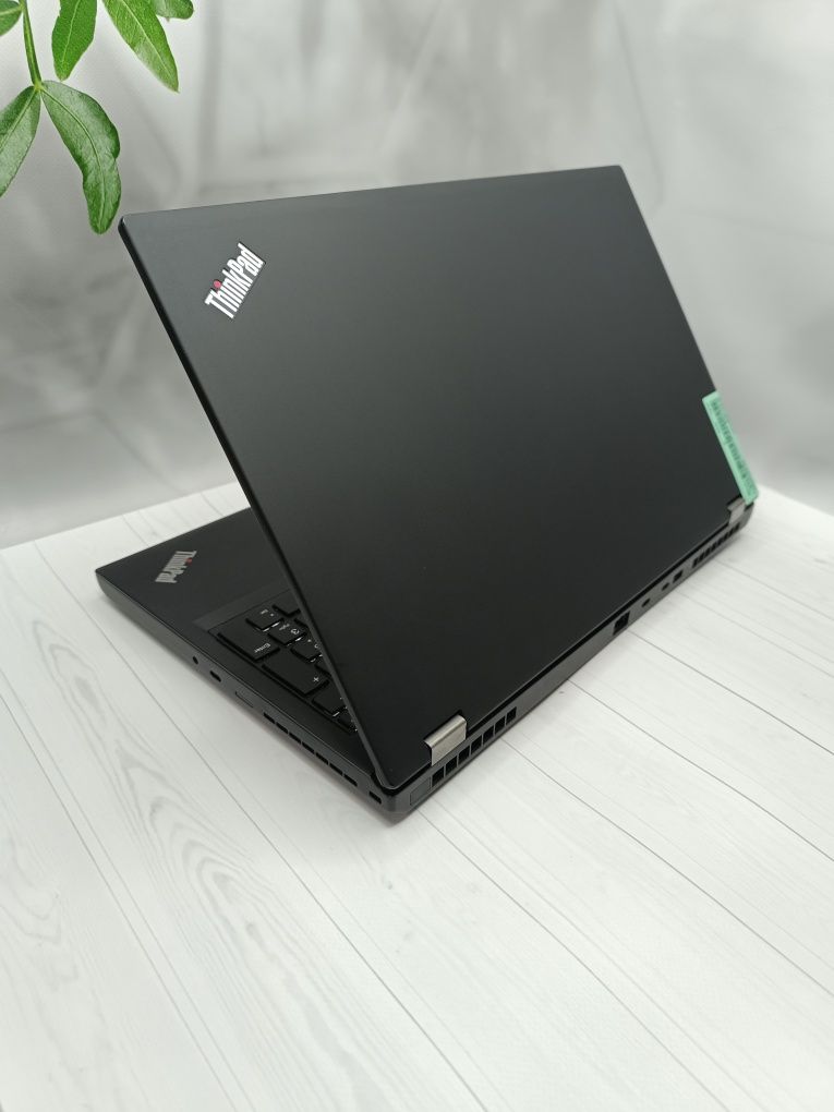 Ноутбук Lenovo ThinkPad P53/i7-9850H/64/512/Quadro RTX 3000 (6GB)/IPS