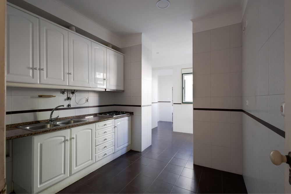 Arrendo T2/3 campo de ourique jardim da parada