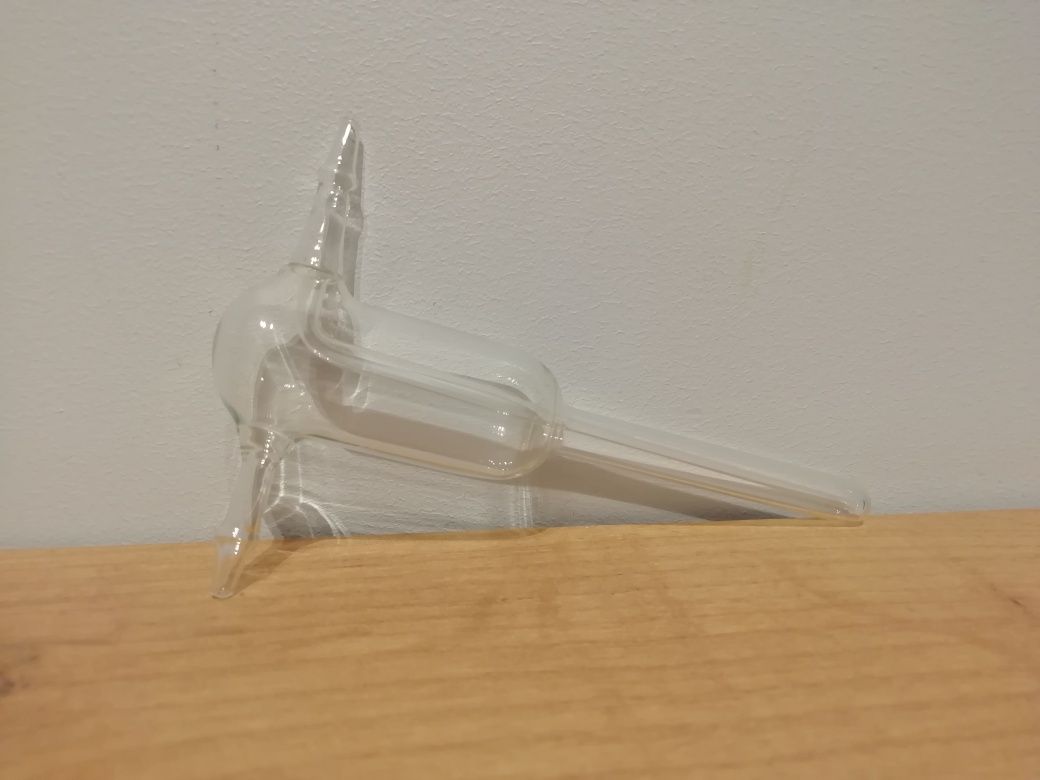 Płuczka laboratoryjna typu Zajcewa. Wysokość 13 cm.