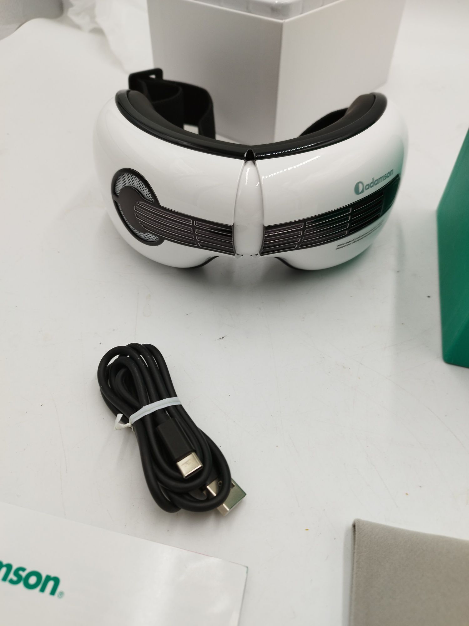 Masażer do oczu Adamson a80