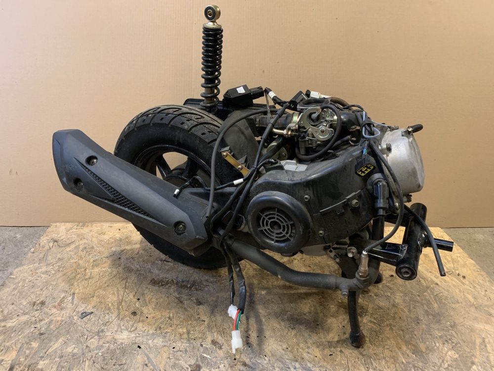 Silnik skuter 4T 10” 2019 Kingway TNT JM Romet Junak Keeway