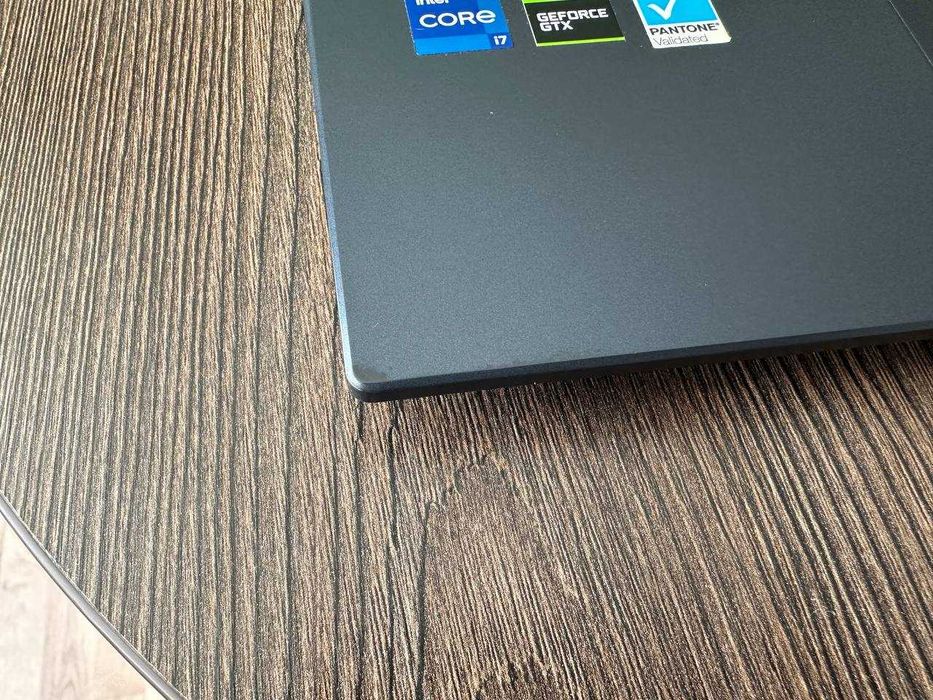 Продам Ноутбук ASUS Vivobook Pro 15 OLED Quiet Blue